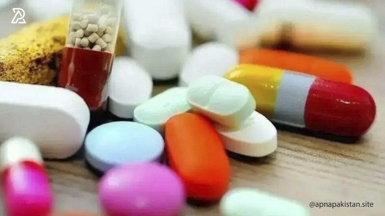'ڈالر رکھنے کی اجازت دیں، 2 ارب ڈالر کما کر دیں گے'؛ فارما مینوفیکچررز کی حکومت کو بڑی پیشکش